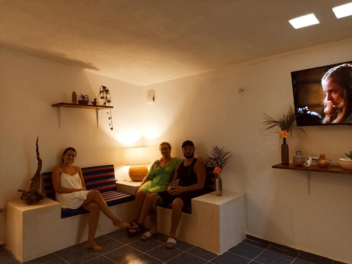 Casa De Los Pajaros - B&B Valladolid  Bagian luar foto